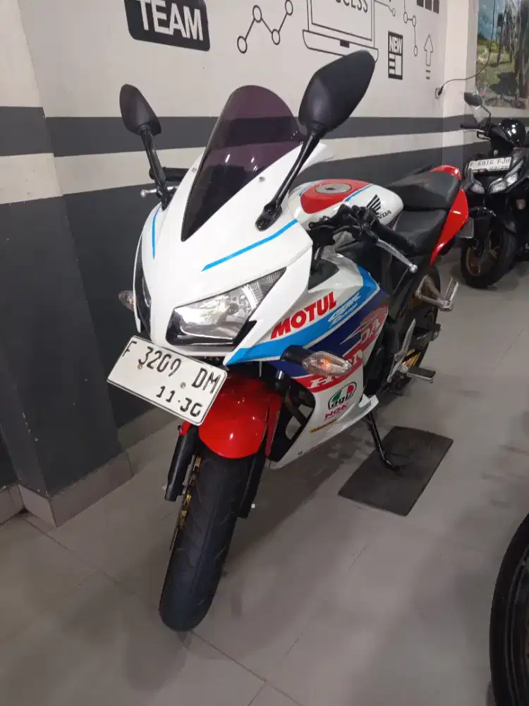 CBR 150 R 2015 terawat