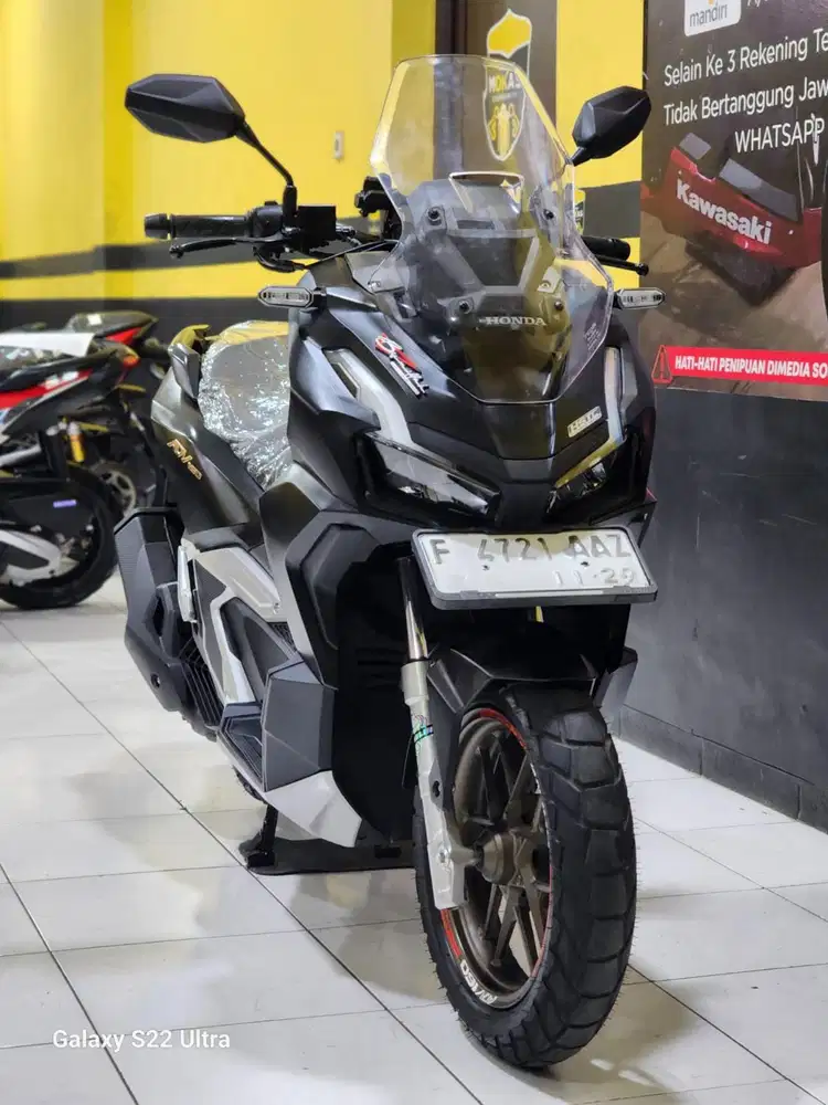 ADV 160 ABS TAHUN 2024 (PUTRA TUNGGAL MOTOR)
