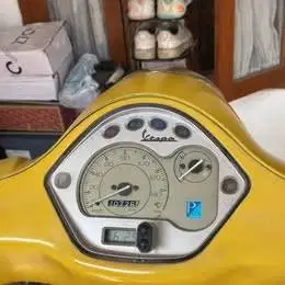 Vespa Matic LX 150 3V Tahun 2013