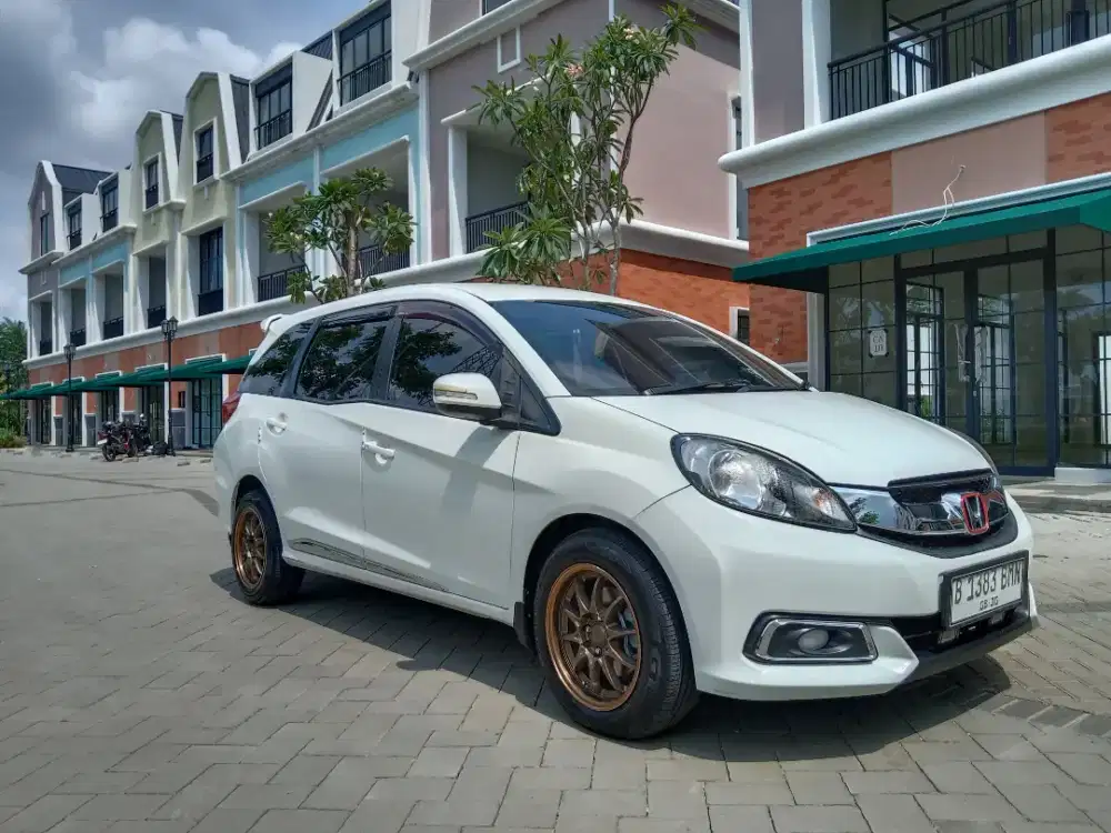 Honda Mobilio 2014 Bensin