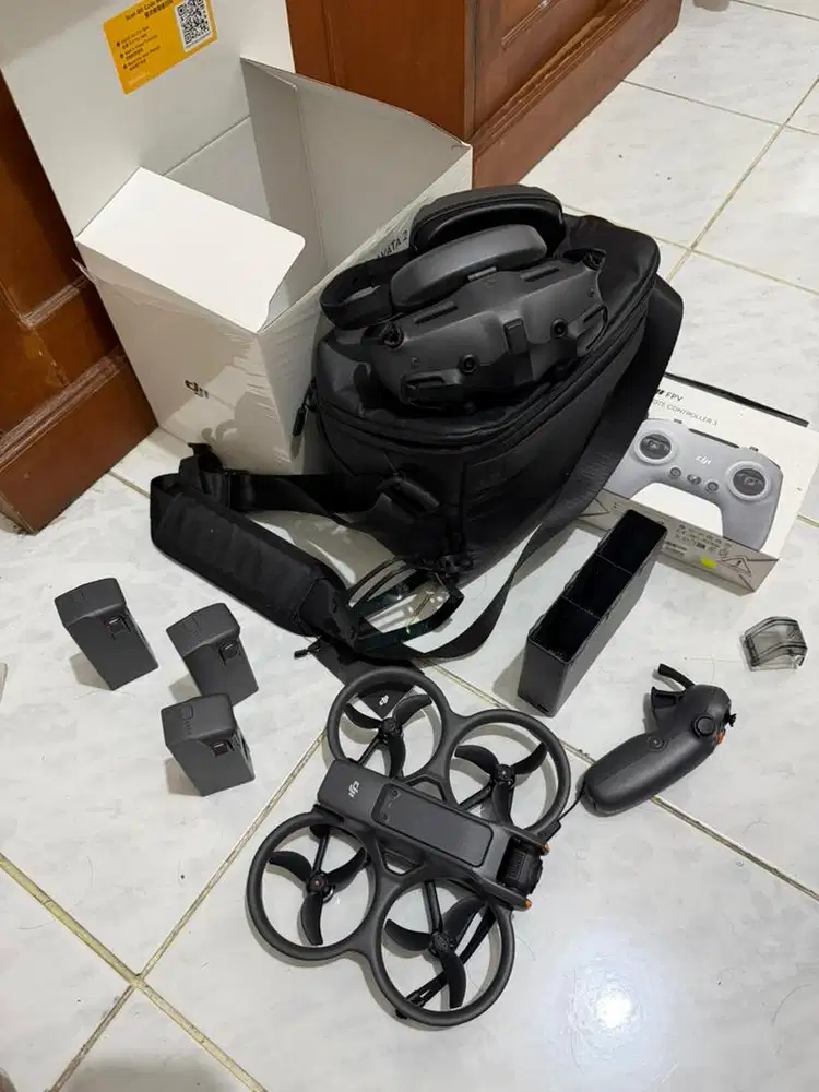dji avata 2 fly more combo + remote controller 3