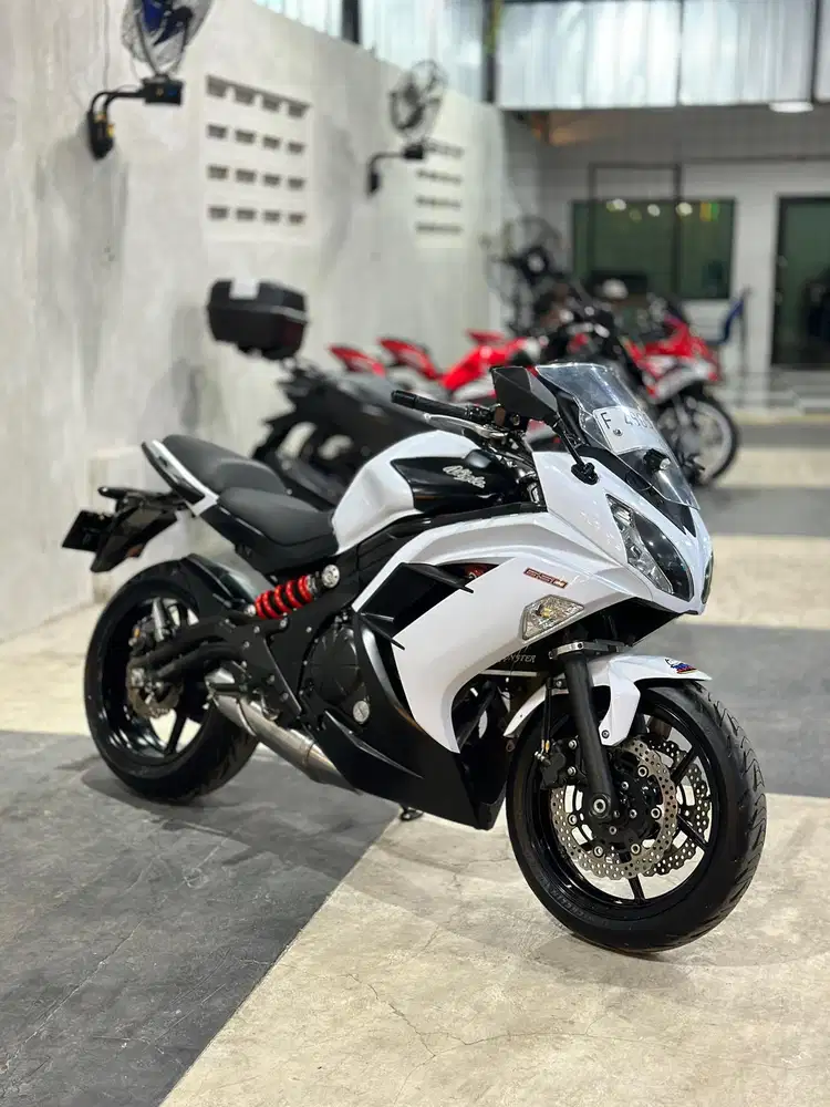 KAWASAKI ER6F LOW KM ANTIK