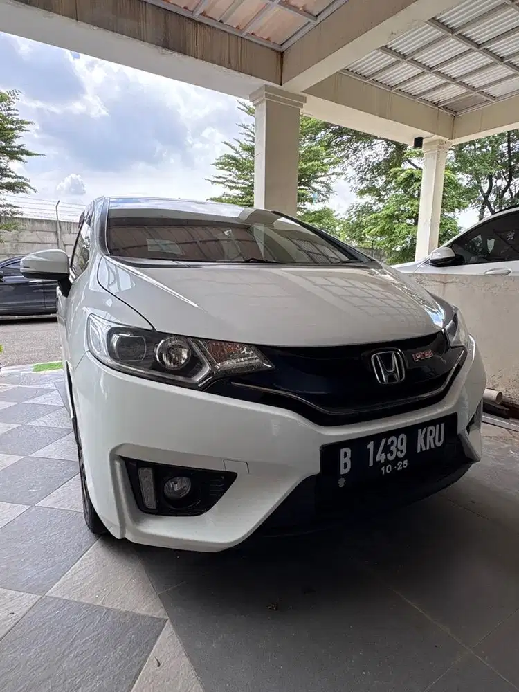 DIJUAL CEPAT JAZZ TWO TONE LIMITED MINT CONDITION