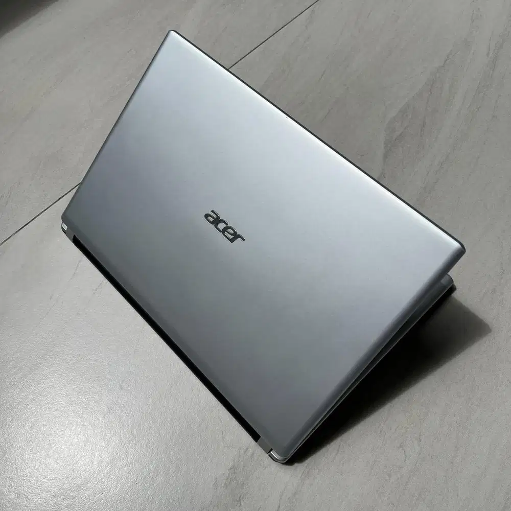 Laptop Acer Aspire V5  Touchscreen - Second / Bekas