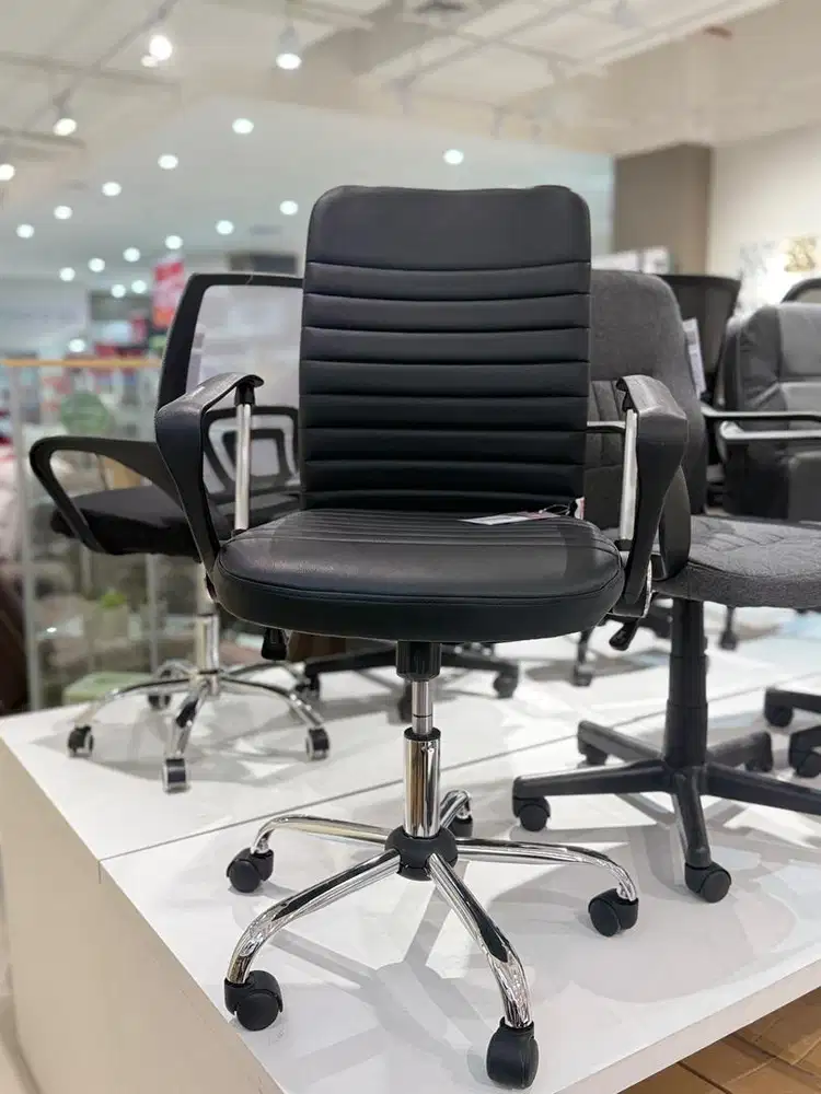 Kursi kantor hidrolik