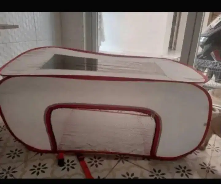 Kandang/ Tenda Kucing portable
