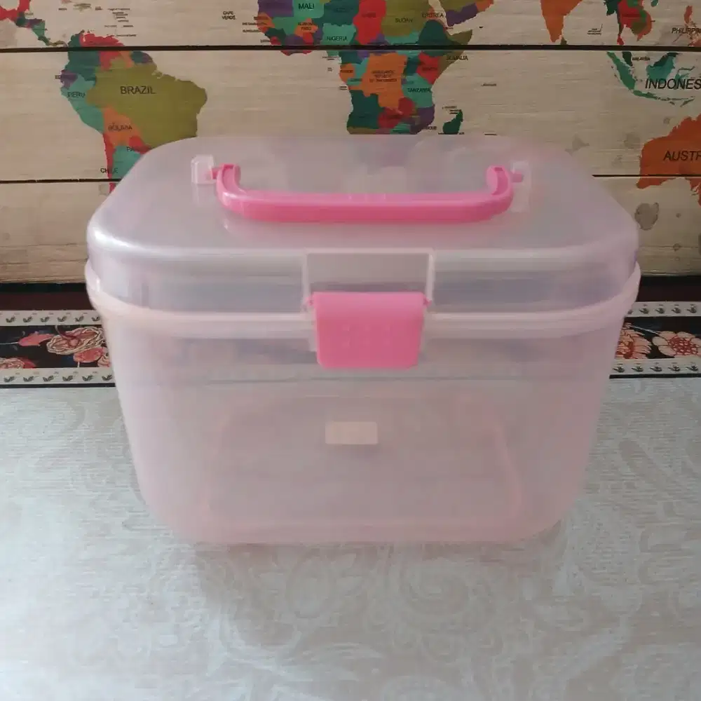 Kotak box penyimpanan dengan gagang Lion Star food grade, bekas