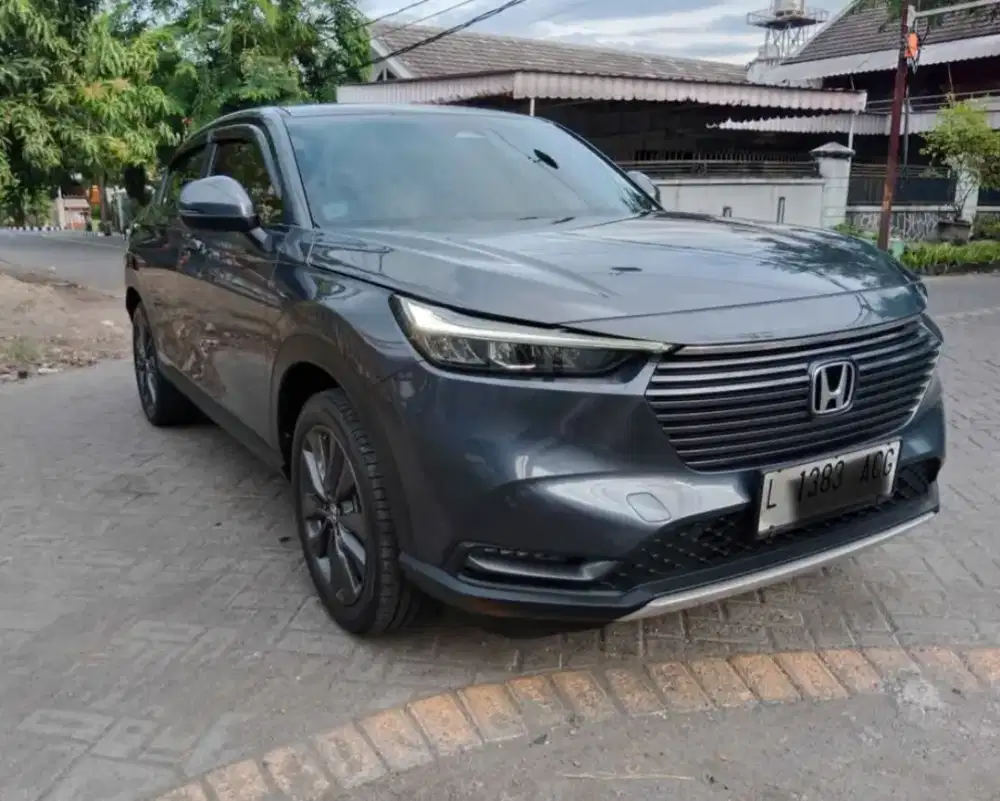 HONDA HRV 1.5 SE CVT PUTIH 2022 NEW READY JUGA WARNA ABU, GREY