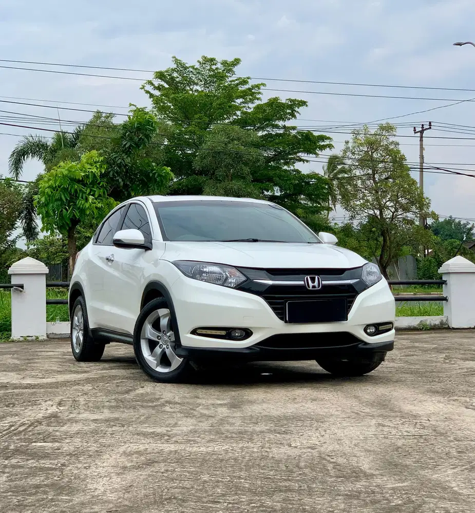 Honda HR-V 1.5 E CVT AT 2015