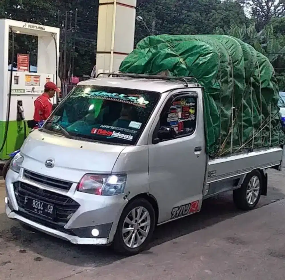 Cari supir mobil toko