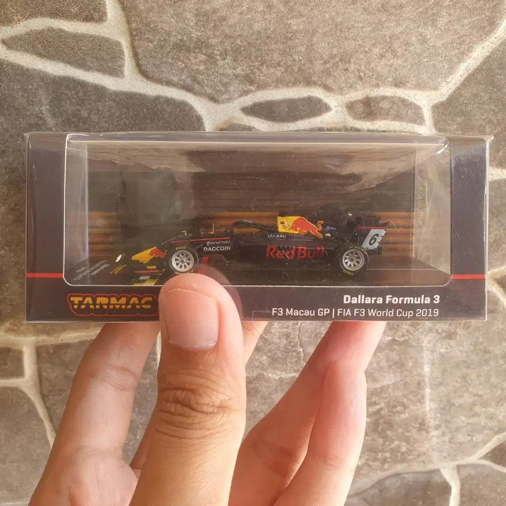 Tarmac Works Dallara Formula 3 1/64 (Red Bull, RB, Macau Grand Prix)