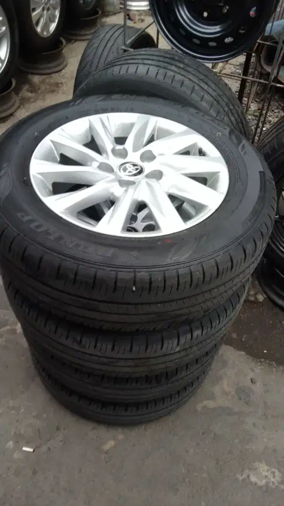 Velg Innova zenix r16