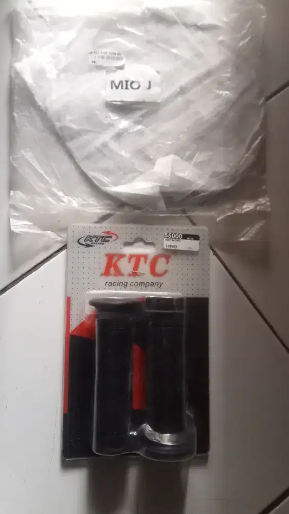 Cakram dan sarung Handgrip