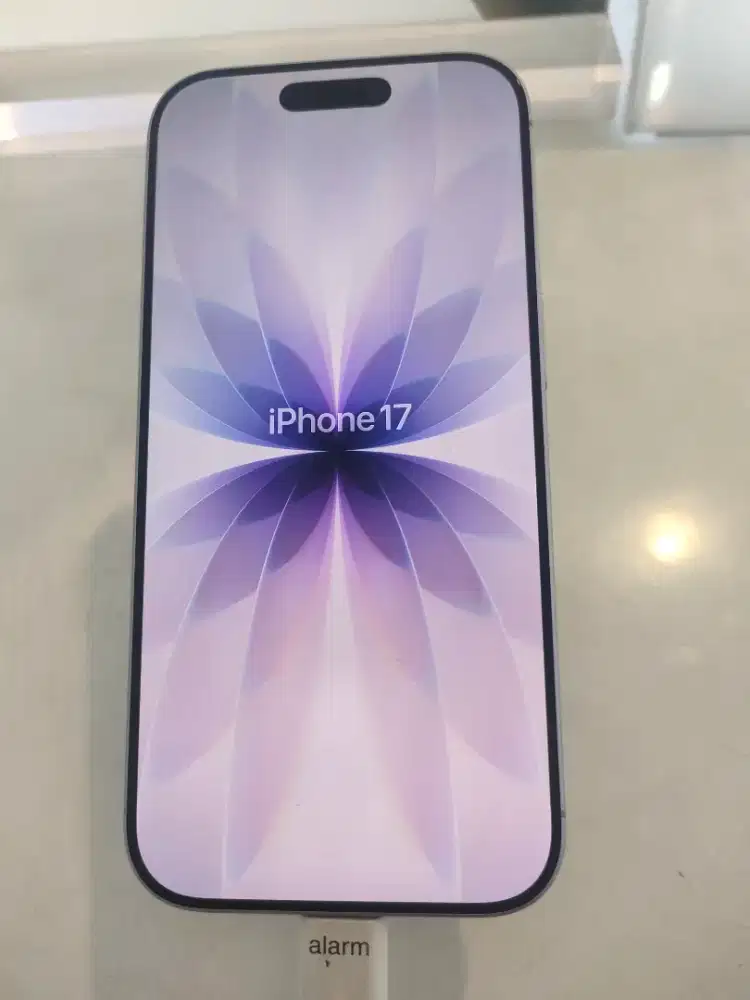 Handphone IPhone 17