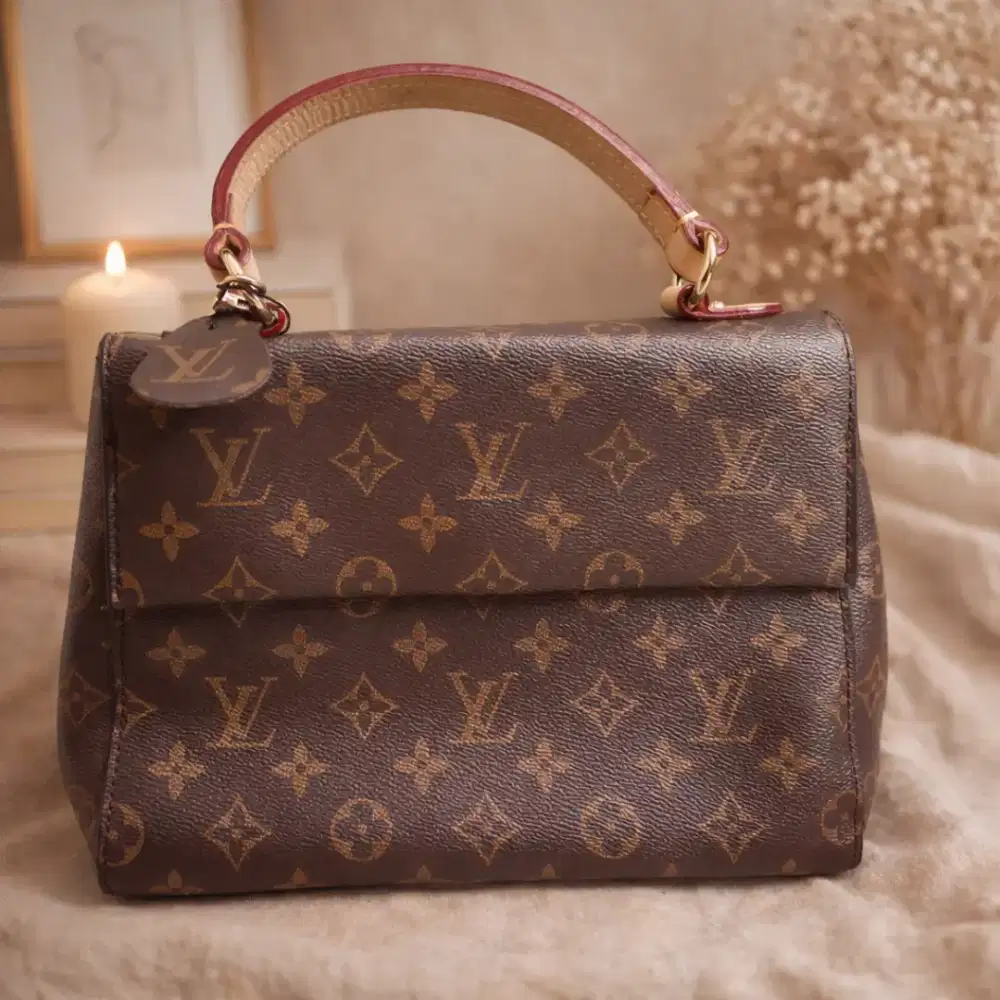 Louis Vuitton Pochette Métis