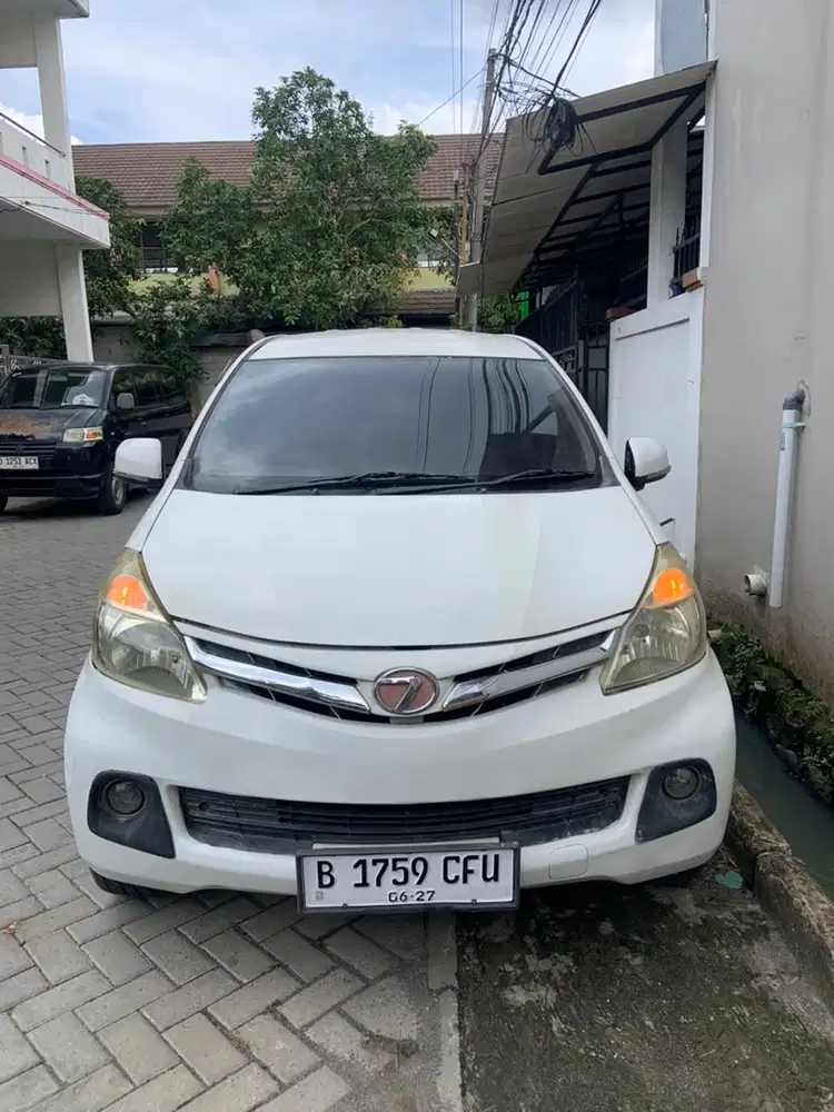Daihatsu Xenia 2012 Bensin