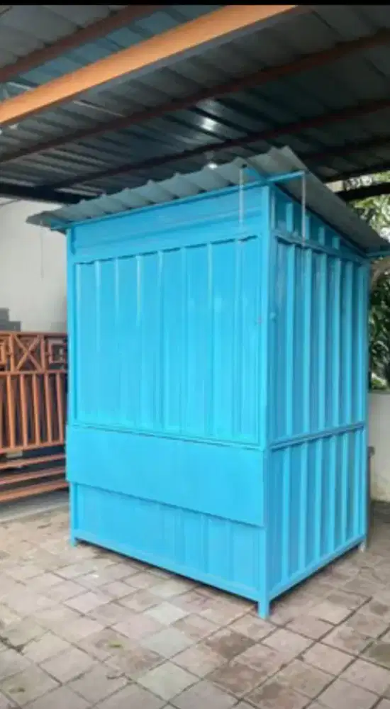 sebuah kedai komersil