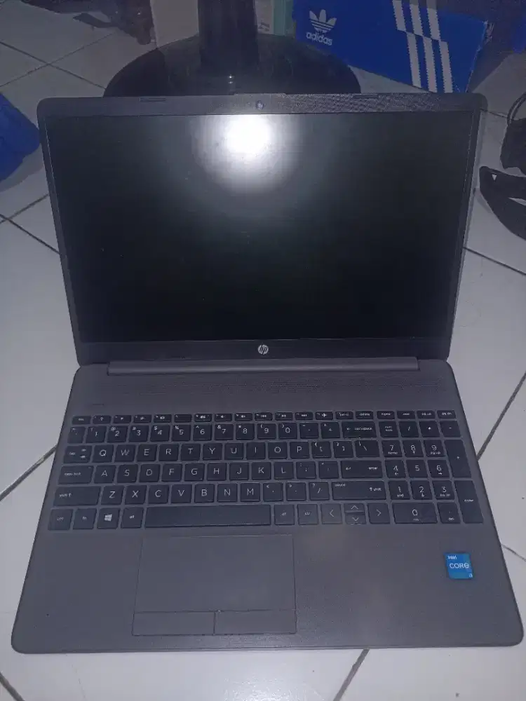 DIJUAL CEPAT MASIH BISA NEGO Laptop HP 250 G8 Notebook PC