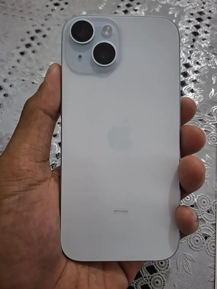 Iphone 15 128 GB garansi resmi