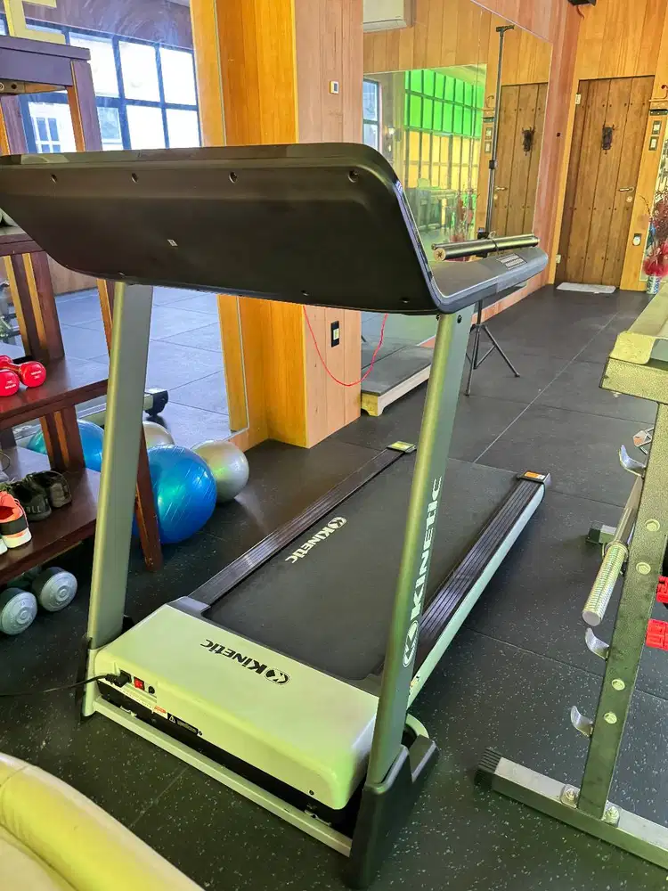 Treadmill Kinetic Motorized 2 Hp 50p