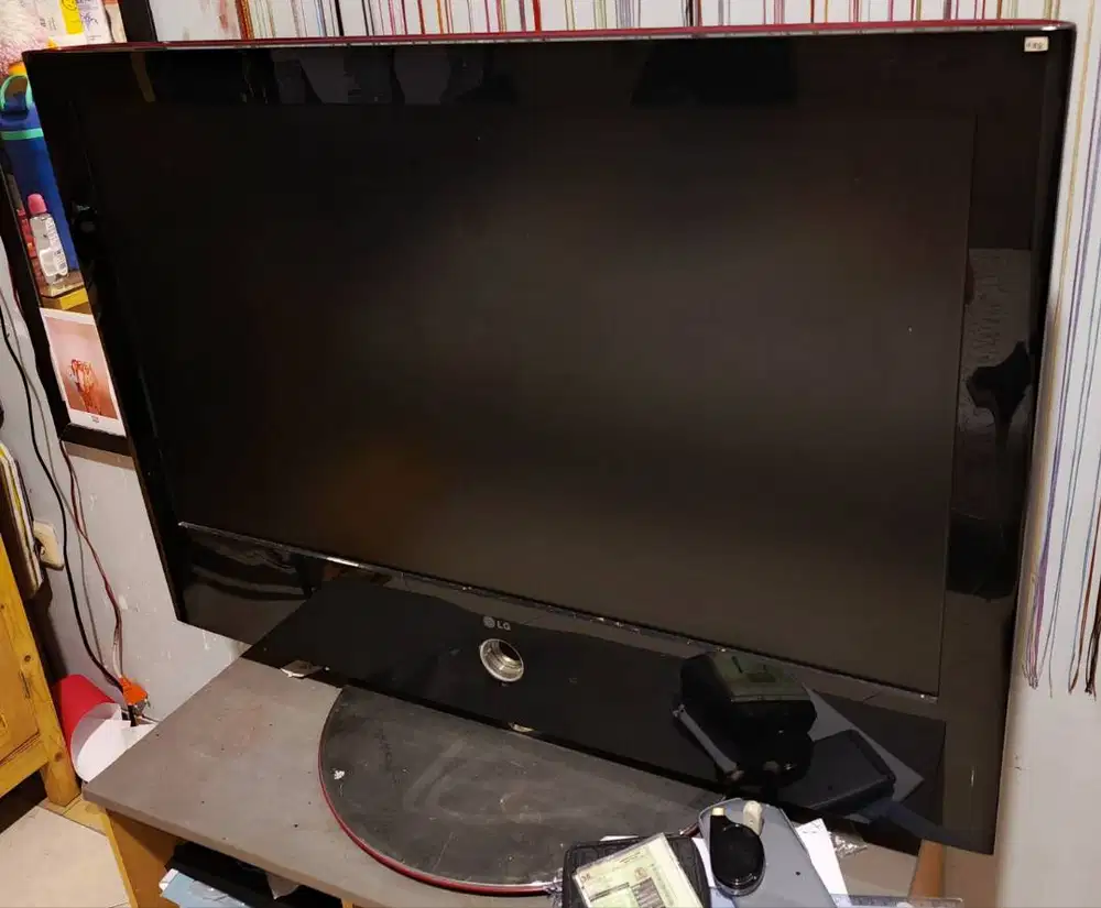 TV LCD LG 39 inchi.