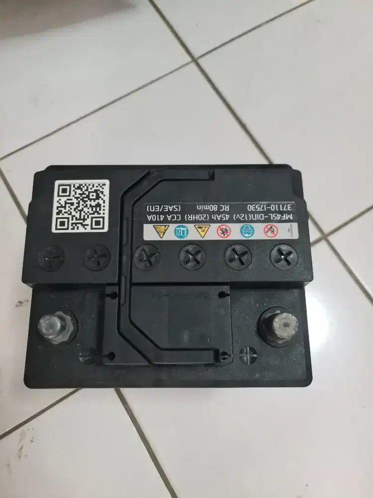 Aki second Ioniq n 70 ..50 A...