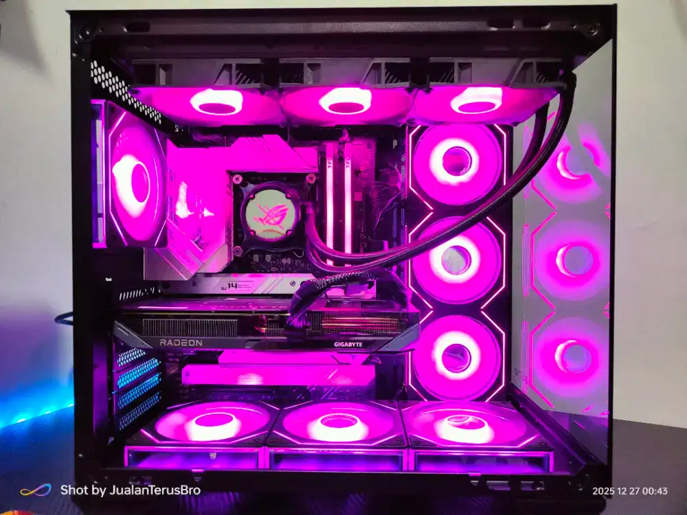 CPU ASUS ROG STRIX i9 12900K RAM 64GB RX 9060 16GB SSD 2TB GAMING PC