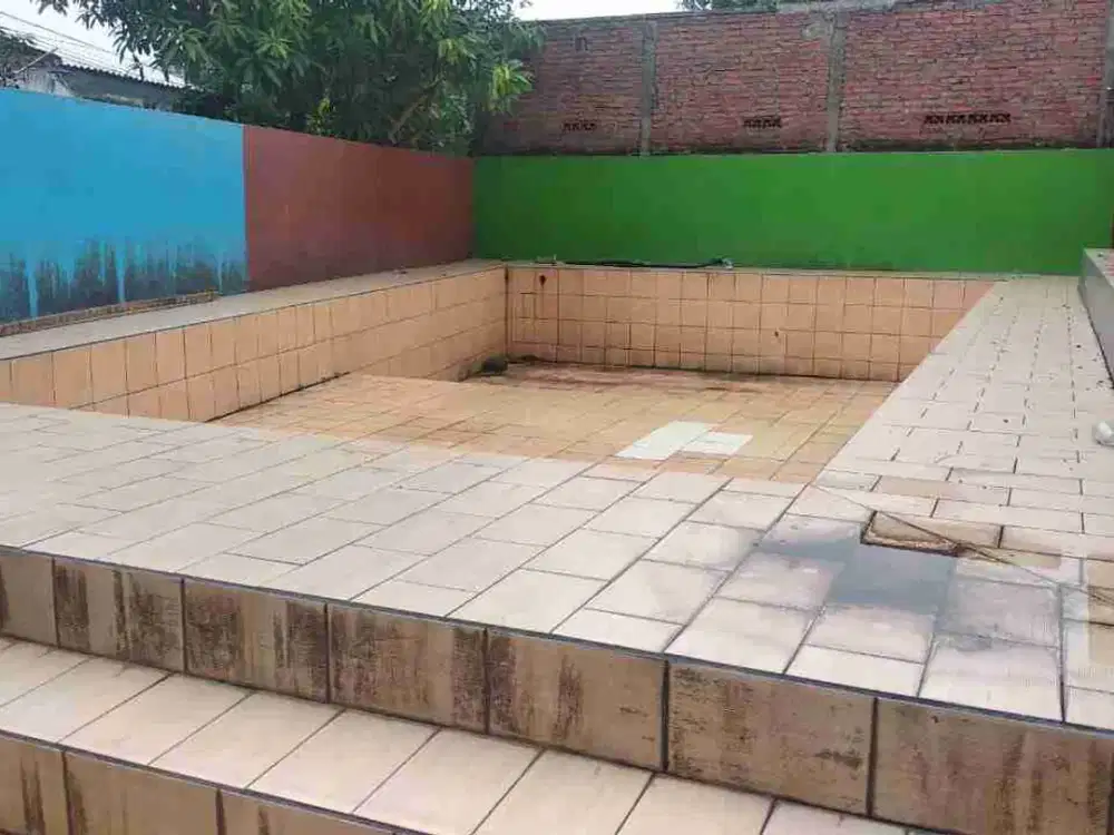dijual murah rumah, tanah, toko dan kolam renang
