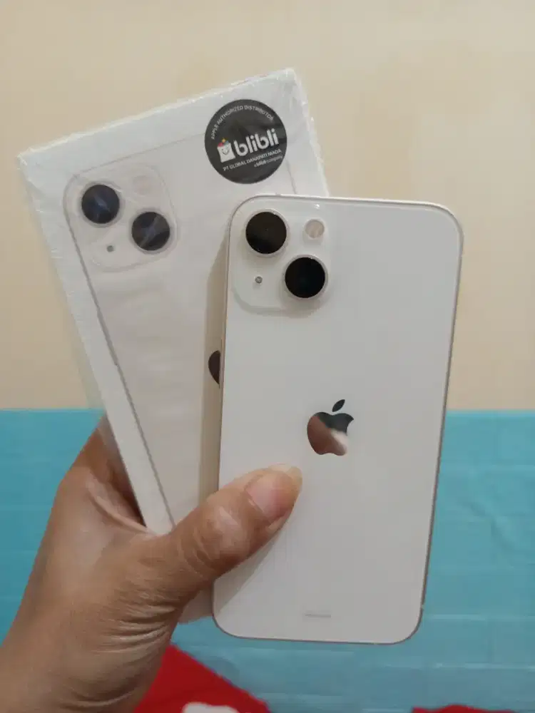 Ip 13 starlight 128, resmi