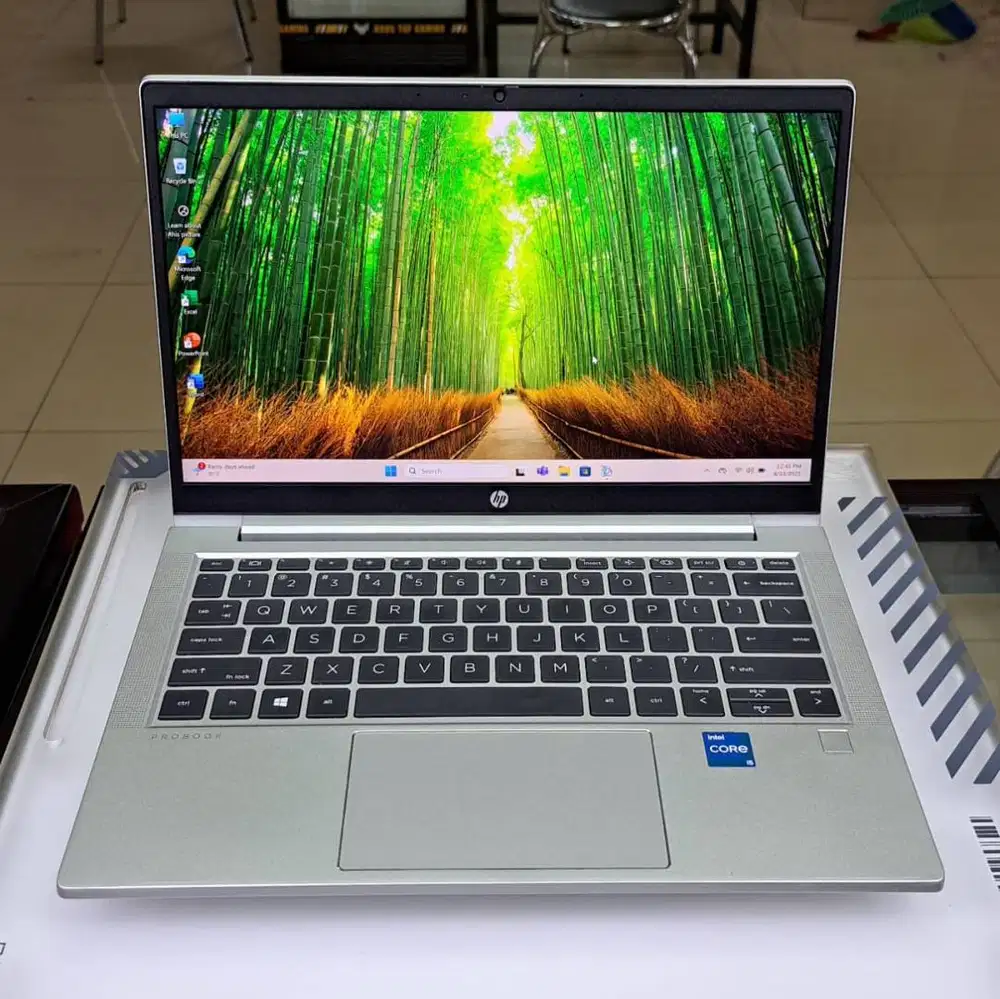 Hp probook 430 G8 intel core i5-1135G7 RAM 8GB SSD 256GB