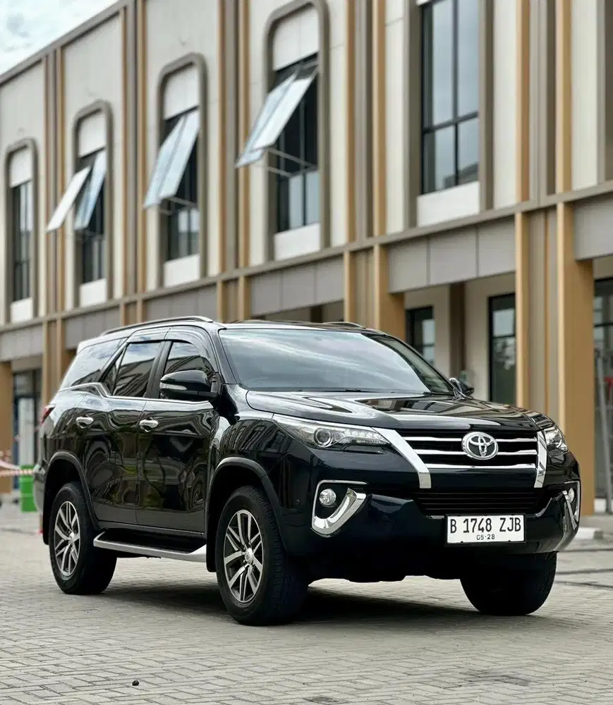 [TDP 20jt] Toyota Fortuner VRZ 2.4 AT Diesel 2018