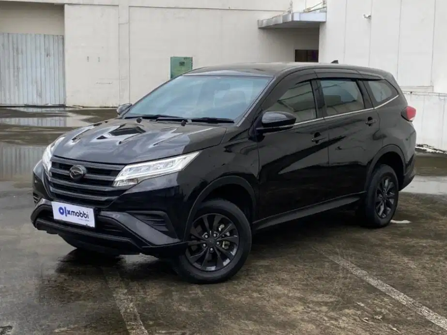 Low KM Daihatsu Terios 1.5 X Bensin-MT 2022 Hitam PXS