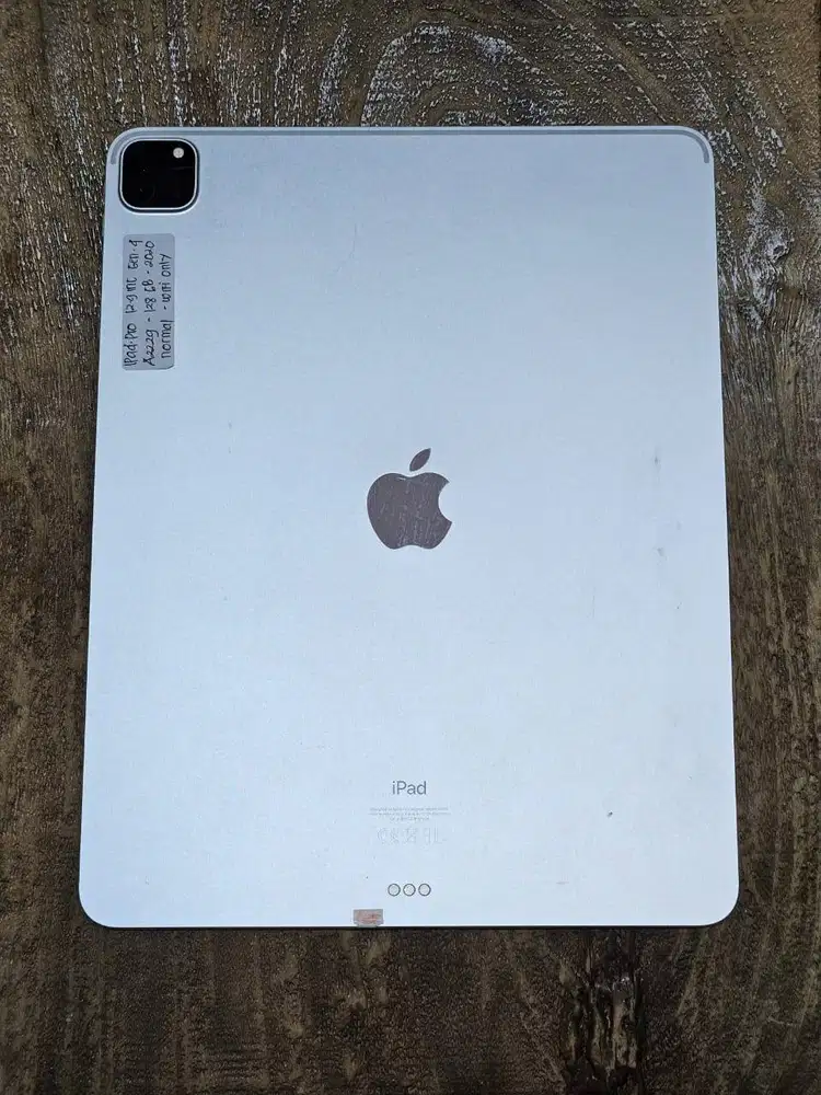 di jual ipad apple pro 12.9 inch gen 4 / a2229 / 2020 / silver 128gb