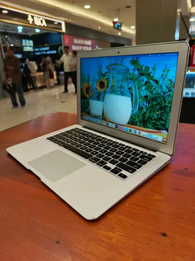 Macbook Air 3 inch 2017