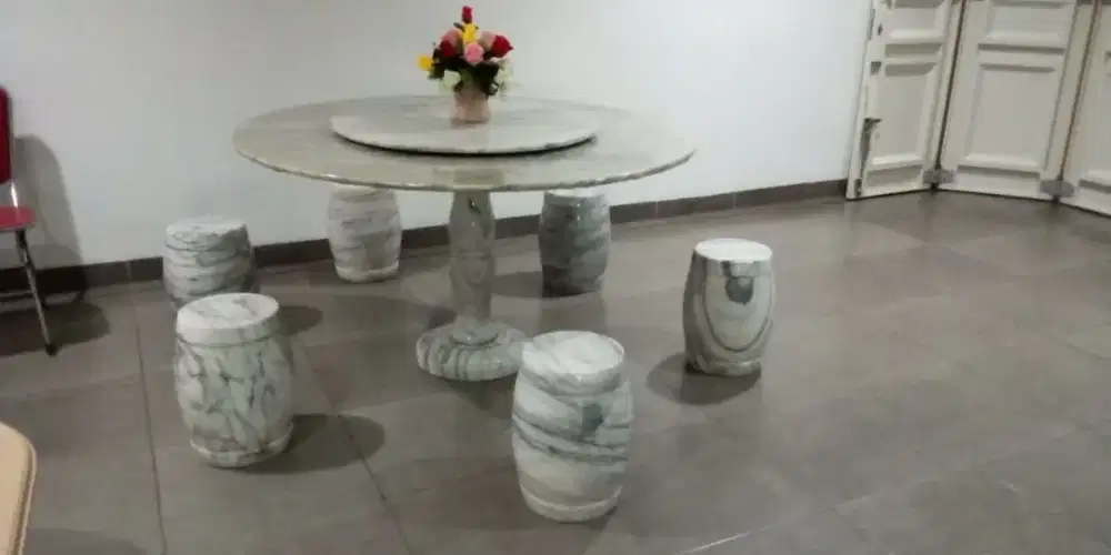 Meja makan Marmer putar Antik dan 6 kursi