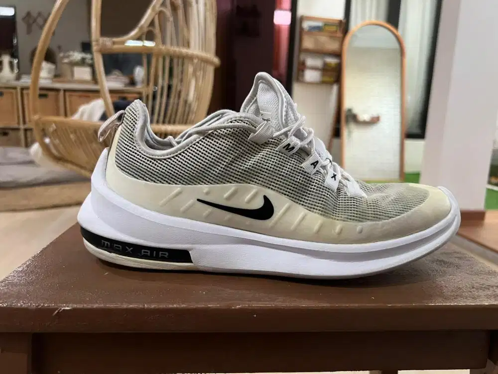 Sepatu Nike Air Max Axis