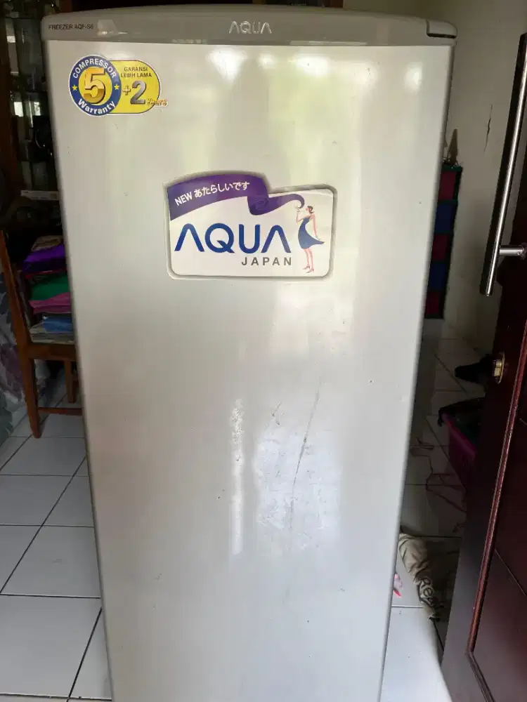 DI JUAL FREEZER AQUA JAPAN AQF-S6 (NEGO)