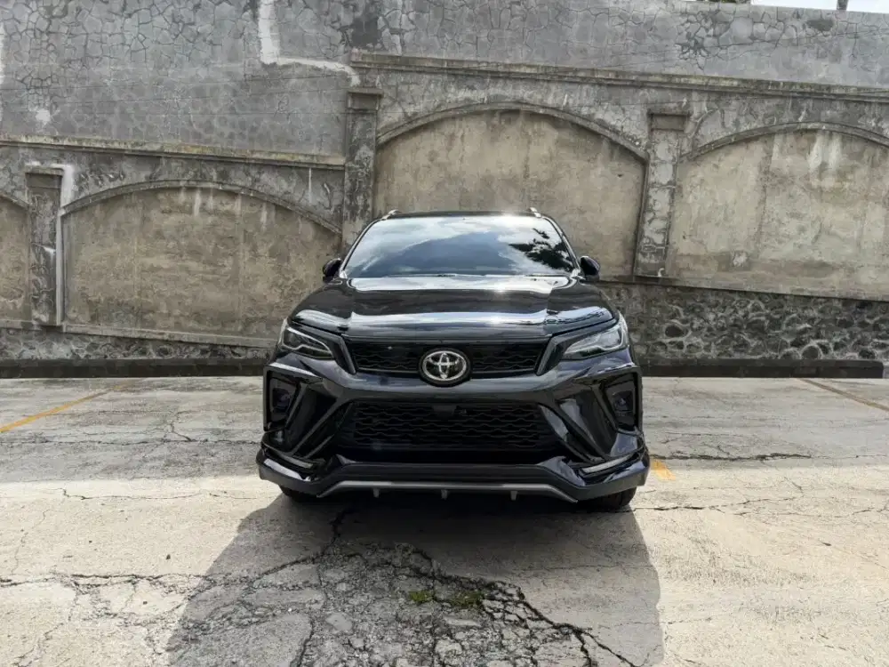 FORTUNER VRZ GR LEGENDER TSS ONE TONE