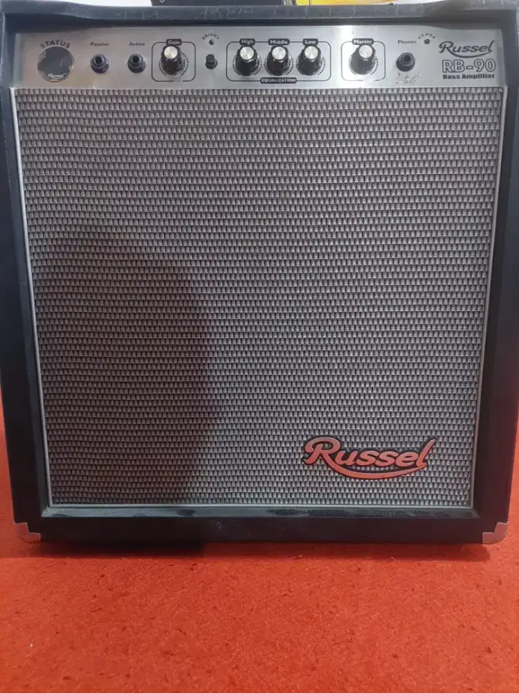 Ampli bass RUSSEL RB 90