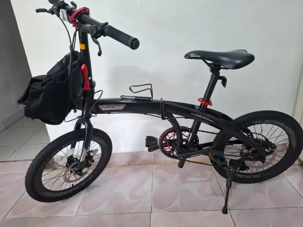 Sepeda lipat Pacific Jual celat