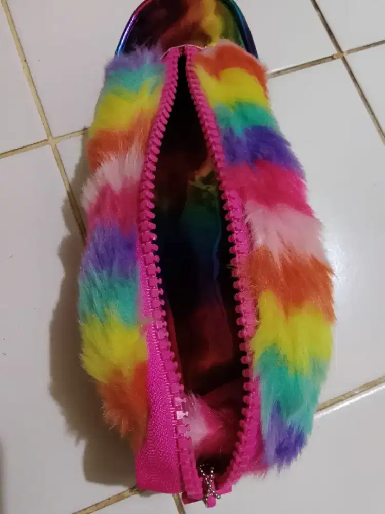 Tempat pensil Smiggle