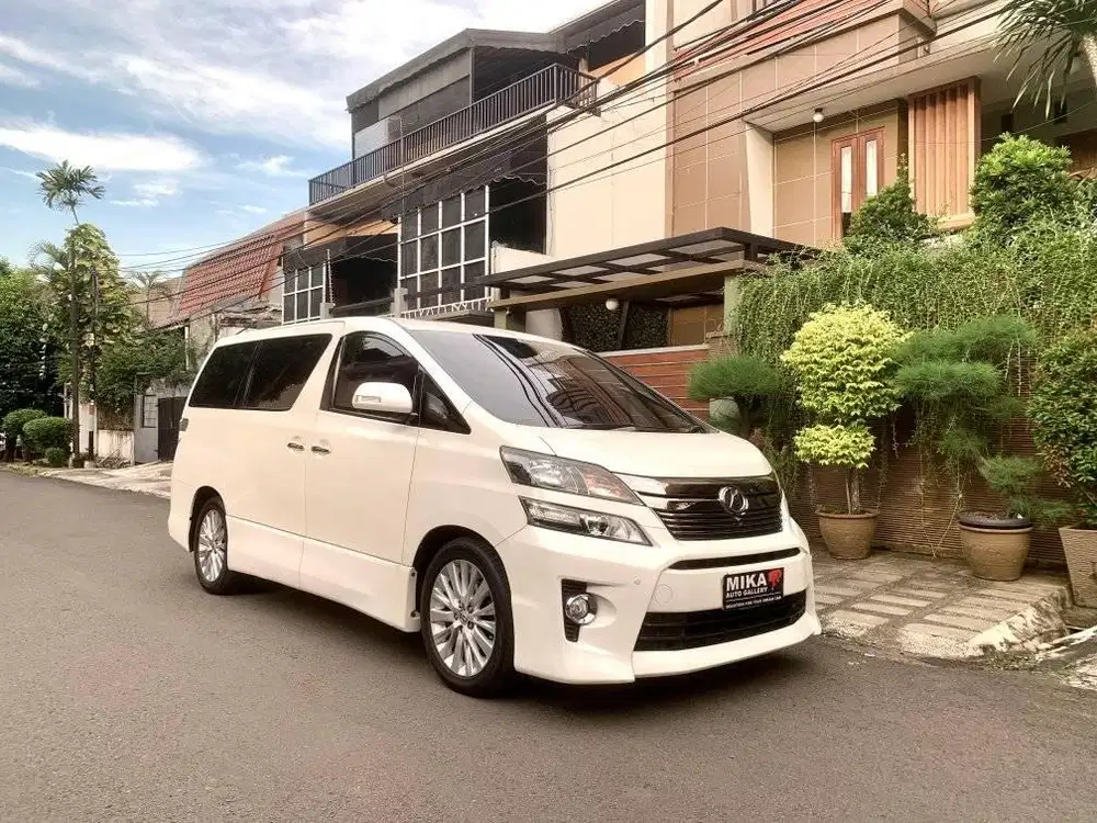 Toyota Vellfire ZG Premium Sound Pilot Seat 18 speakers 2013 Dp 20jt