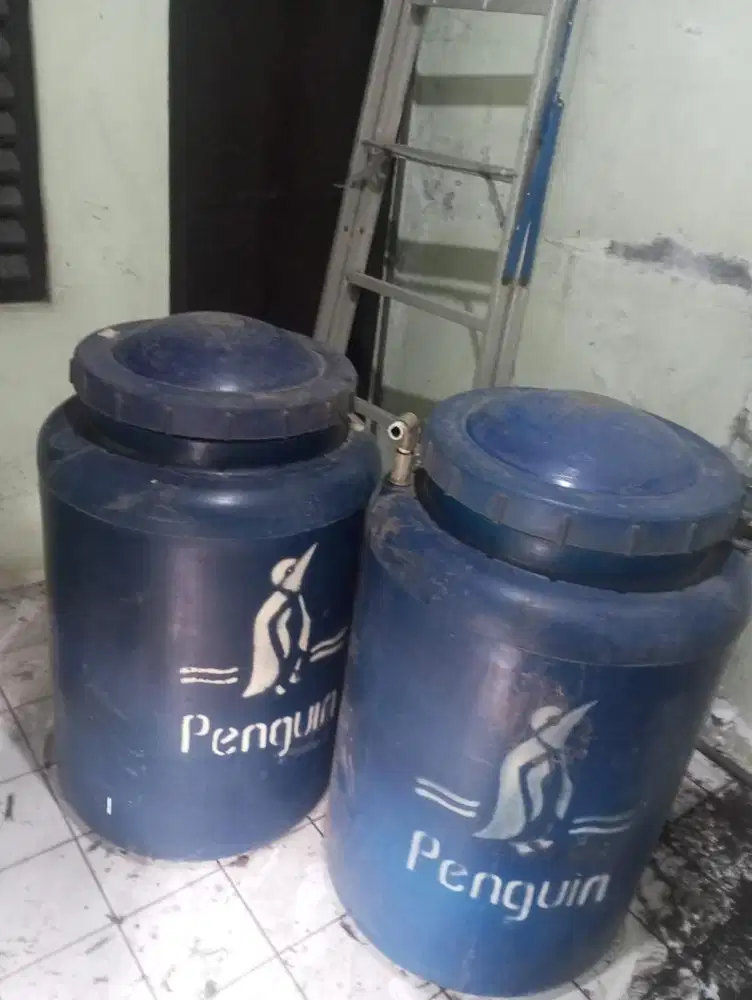 Toren Air 300 Liter 2 Pcs