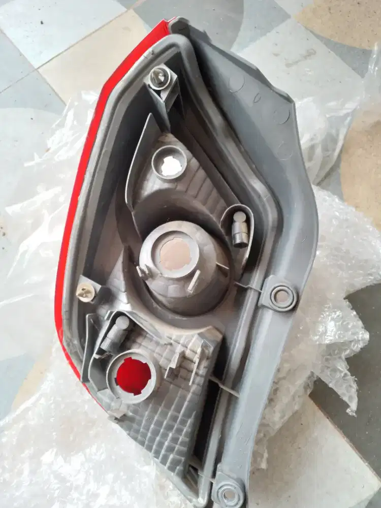 Housing Lampu Belakang Kanan AYLA 2015