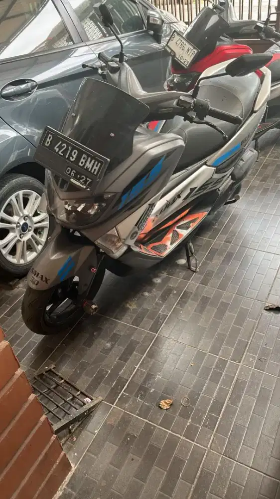 Yamaha nmax abu 2017 cepat