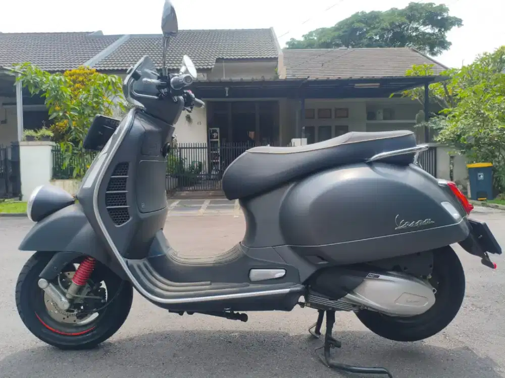 vespa 300i sei giorni