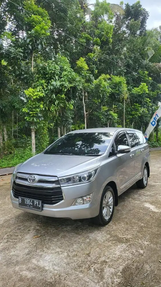 Innova diesel Q matic AT 2.4 ( Istimewa )
