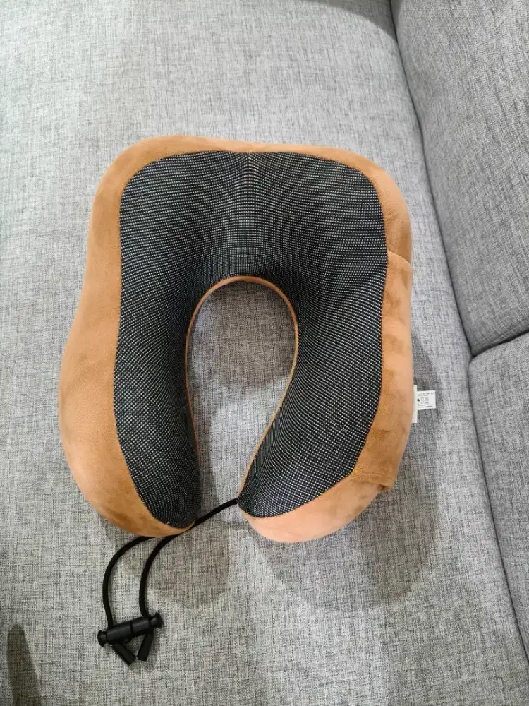 Bantal Leher Traveling