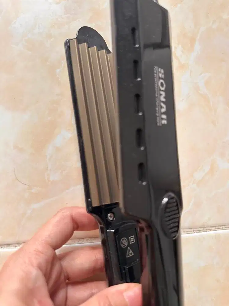 Catokan genteng sonar / buat volume rambut / catokan  bergerigi