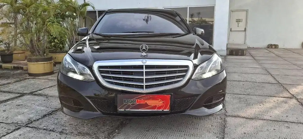 Mercedes Benz E200 A/T 2015  Unit Lolos Inspeksi Otospector, Ready